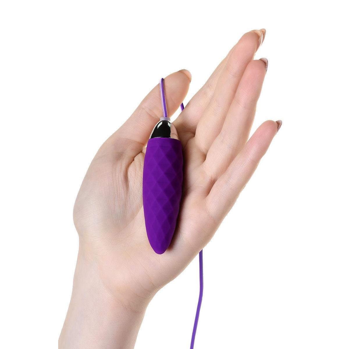 Фиолетовое виброяйцо с пультом управления A-Toys Cony,  работающее от USB